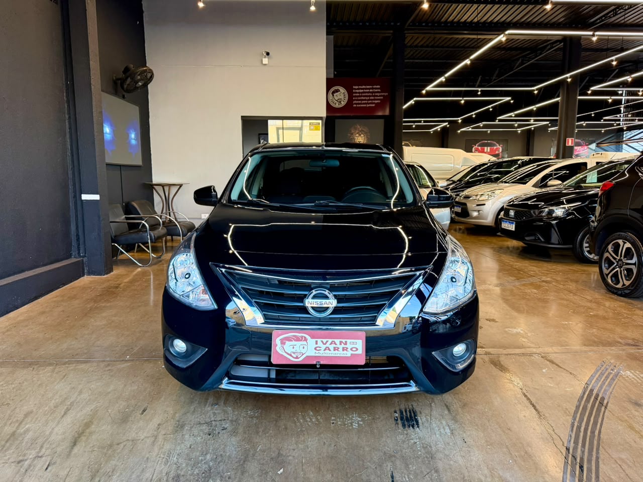 Nissan Versa 1.6 - foto 3